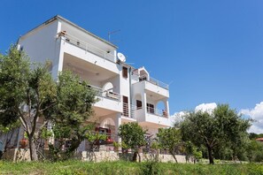 Apartment | Exterior - Apartments Sunrise -superior Three Bedroom Apartment With Sea View Terrace (Split)