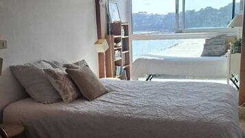 Trang bị nội thất với thiết kế riêng biệt