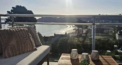 An Enchanting Interlude Facing the sea in Perros-guirec