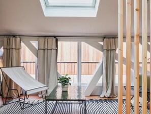 Interior - Lixus Suite with private terrace and kitchen (Bordeaux)
