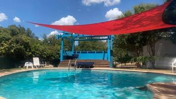 Seasonal outdoor pool