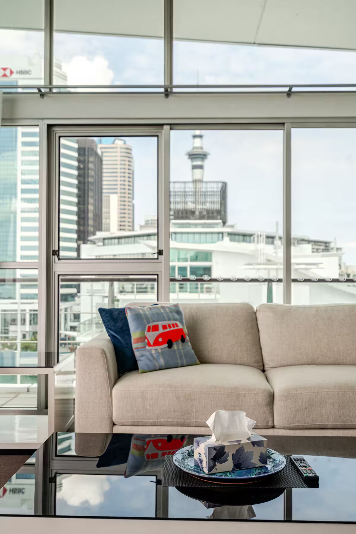 Sunbathed Penthouse With Spectacular Harbour Views - Auckland