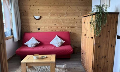 Apartment in Le Mottet With Ski Access