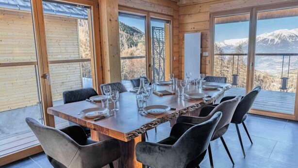 Unclassified image, 1 of 3, button - Modern Chalet With Splendid Views of the Valley (Les Orres)