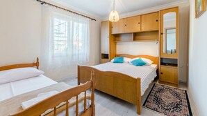 Apartment - Apartments Fidelis - One Bedroom Apartment With Terrace and Garden View (Okrug)