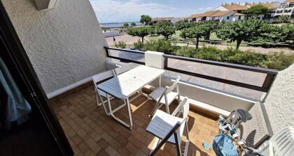 2-room Apartment FOR 4 People IN LE Barcares. Ref: 9eta_101