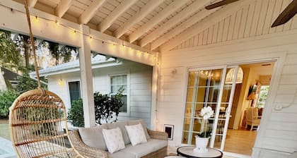 Private Cottage Oasis | Pretty Porch, Splash Pool