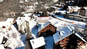 Aerial view - Apartment in Oz en Oisans With Sauna (Oz)