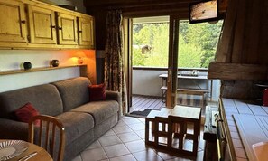 Living area - Alpages C009 (Les Allues)