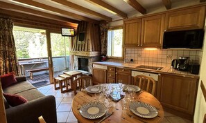Interior - Alpages C009 (Les Allues)