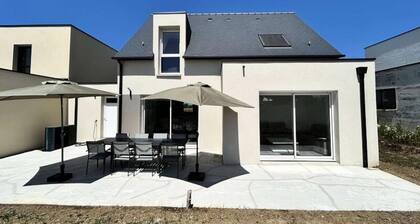 306 - New House Near Sables-d'or-les-pins