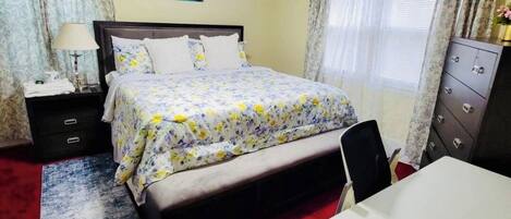 Iron/ironing board, WiFi, bed sheets