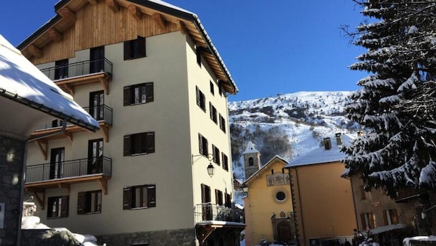 Exterior - 4 Rooms, Sleeps 8/9, South-facing (Valloire)