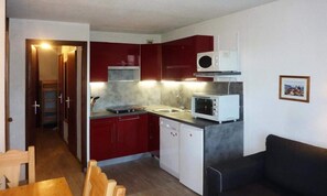 Interior - Apartment in Resort With Slope Access (Les Orres)