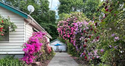 Seattle's Starlight Bungalow
