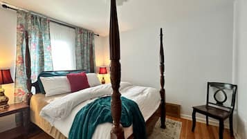 Superior House, Balcony | Blackout drapes, iron/ironing board, free WiFi