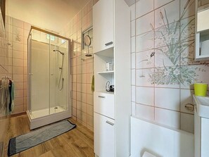 Haartrockner, Handtücher