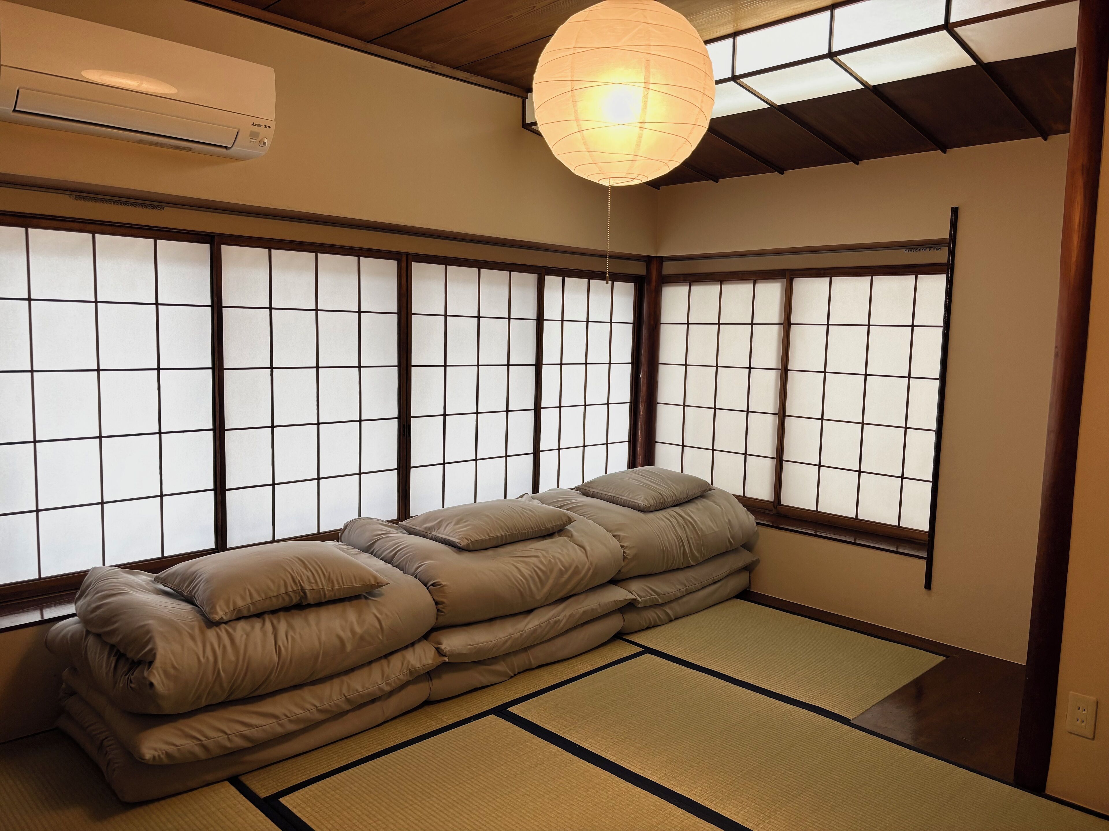 Blackout curtains, free WiFi, bed sheets