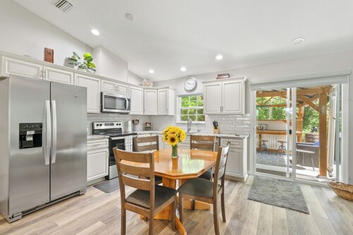 Dunnellon Dream - Pool, Fire Pit and Outdoor Bar