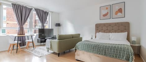 Fer et planche à repasser, Wi-Fi, draps fournis