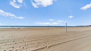Beach nearby - Golden Buoy in Mission Beach: 7 houses from the beach - free parking onsite (San Diego)