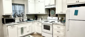 Harlingen Hideaway – Your Home Away from Home -family and pet friendly