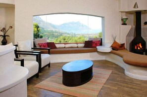 2 من البارات/الاستراحات