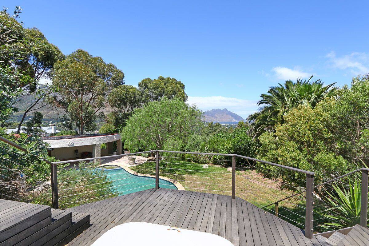 Family Suite, Pool View | Terrace/patio