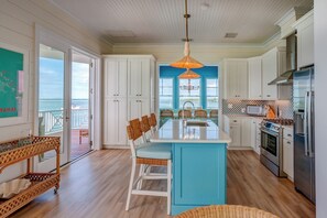 Private kitchen - 3 Bedroom Villa - Sunset Point, Abaco - Southport Villa # 5 (Elbow cay)