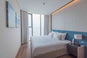 2 عدّة غرف نوم ومكواة/لوح كي وواي فاي