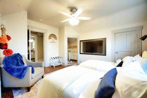 2 Schlafzimmer, Schreibtisch, Bügeleisen/Bügelbrett, kostenloses WLAN