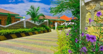 Ten Villa Resort Lodwar