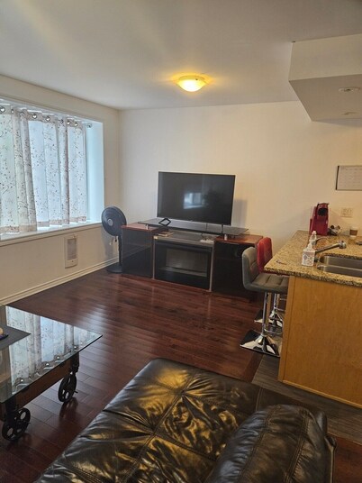 1-bed App Downtown Ottawa 27D