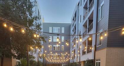 Riverwalk Luxury Haven Pool Free Parking