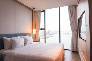 2 عدّة غرف نوم ومكواة/لوح كي وواي فاي