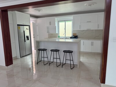 Modern Getaway with Private Pool, Montecristi