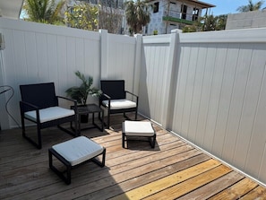 Terrace/patio - 2 Blocks to Beach- 1-Story Retreat-Tropical Courtyard--Villa "St. Thomas" (Bradenton Beach)