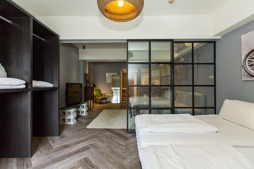 Chongqing N. 22 - Taipei Main Station I  Independent Suite for 2 or 3 PPL