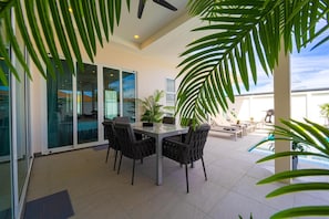 ลานระเบียง/นอกชาน