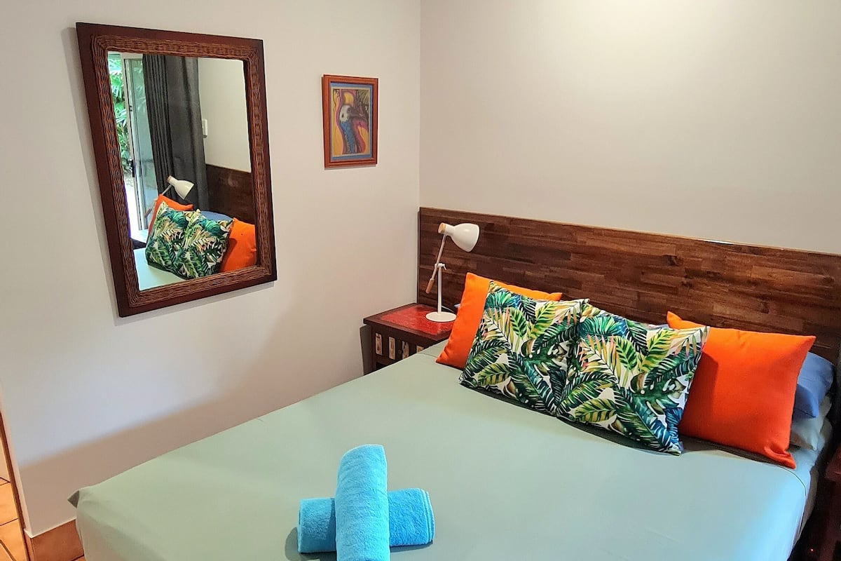 Double Room, Patio, Garden View | Hypo-allergenic bedding available, WiFi (free)