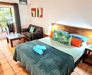 Hypo-allergenic bedding, free WiFi - Rainforest Motel (Mission Beach)