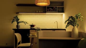 Standard Studio, Garden View | Minibar, desk, free WiFi, bed sheets