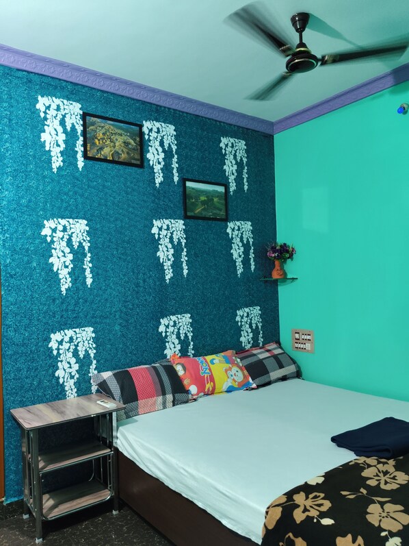 2 室のベッドルーム、WiFi、ベッドシーツ