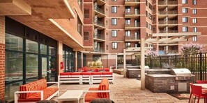 Outdoor dining - Sojourn | Courtland Towers w/ Entertainment Area (Arlington)