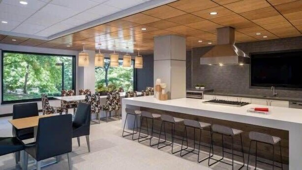 Dining - Sojourn | Courtland Towers w/ Entertainment Area (Arlington)