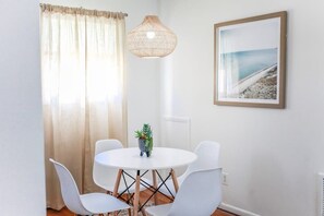 Dining - Sojourn | Ocean Hideaway 2 BR | Pets Welcome (Norfolk)