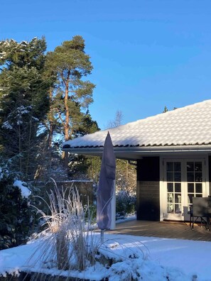Exterior - Perfect base near beach and shops (Væggerløse)
