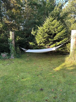 Property grounds - Perfect base near beach and shops (Væggerløse)