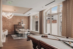 Spielezimmer