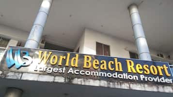 Mặt tiền nơi lưu trú